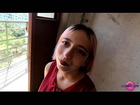 ❤️ Студент смуче непознат чувствено в задната част на улицата - Изпразване на лицето Ебане видео в bg.teatroporno.ru ❤